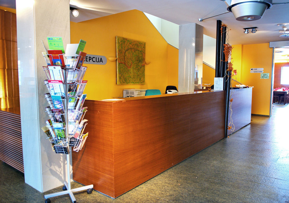 Prunk Hotel